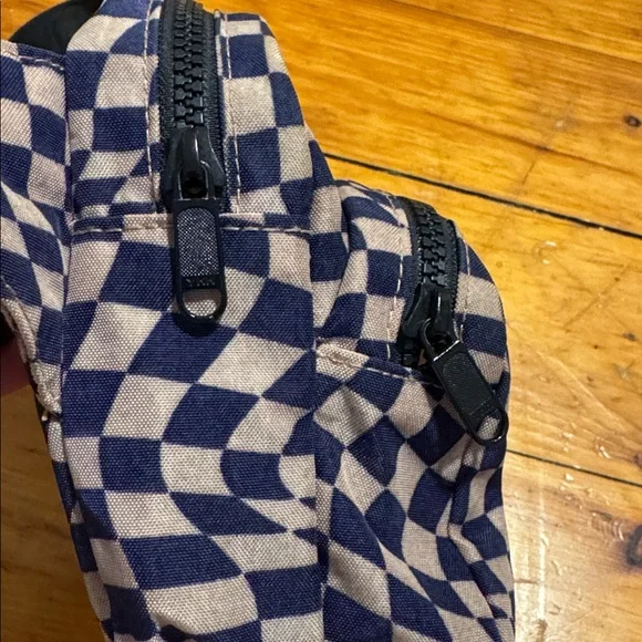 Baggu Trippy Checker Fanny Pack - Picture 6 of 8